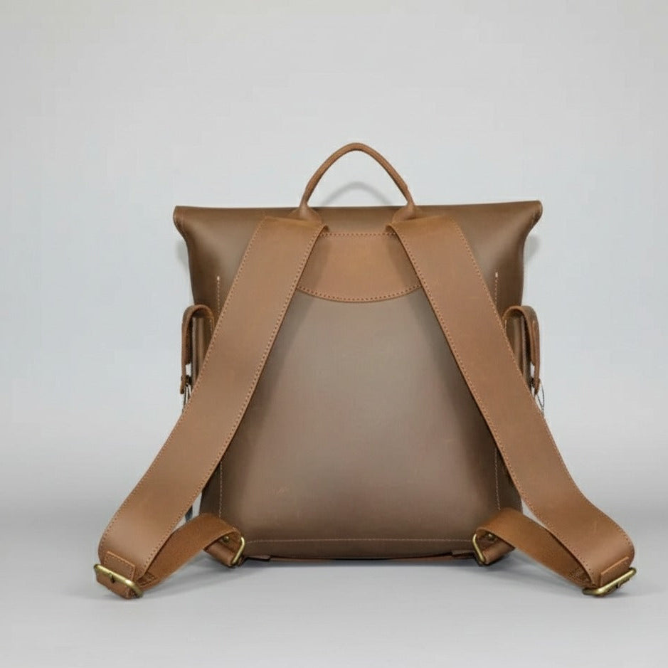 crazy horse men's leather backpack Crazy Horse Full-Grain Cowhide Leather Smart Backpack | Vintage
